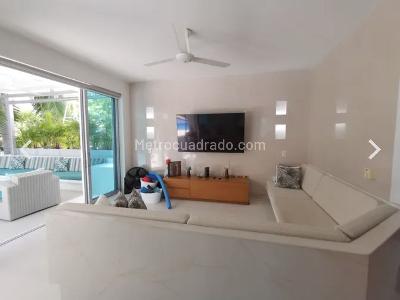 Casa de 5 alcobas en venta en Condominio Campestre El Peñon, Girardot, 300 m² · foto 20 de 20
