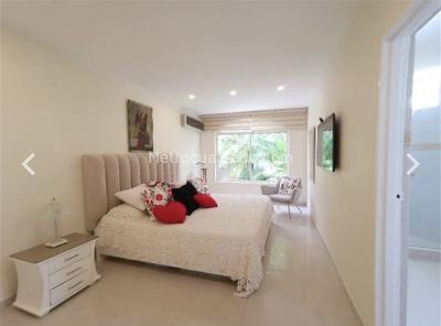 Casa de 5 alcobas en venta en Condominio Campestre El Peñon, Girardot, 300 m² · foto 11 de 18