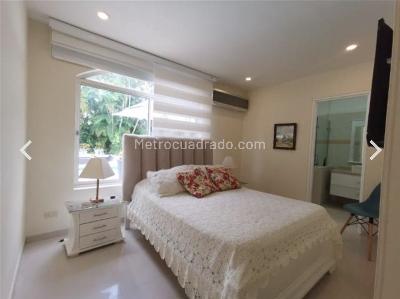 Casa de 5 alcobas en venta en Condominio Campestre El Peñon, Girardot, 300 m² · foto 14 de 18