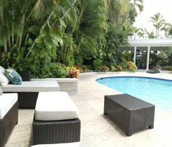 Casa de 5 alcobas en venta en Condominio Campestre El Peñon, Girardot, 300 m² · foto 2 de 18