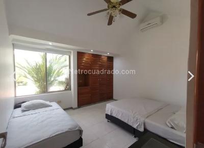 Casa de 4 alcobas en venta en Condominio Campestre El Peñon, Girardot, 220 m² · foto 13 de 20