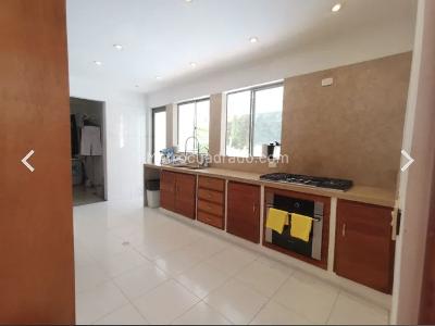 Casa de 4 alcobas en venta en Condominio Campestre El Peñon, Girardot, 220 m² · foto 9 de 20
