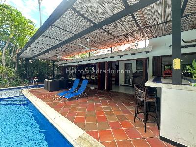 Casa de 4 alcobas en venta en Condominio Campestre El Peñón, Girardot, 250 m² · foto 6 de 19