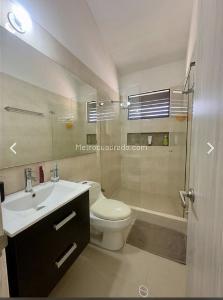 Casa de 5 alcobas en venta en Condominio Campestre El Peñon, Girardot, 525 m² · foto 19 de 20