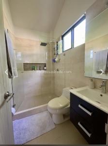 Casa de 5 alcobas en venta en Condominio Campestre El Peñon, Girardot, 525 m² · foto 6 de 20