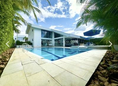 Casa de 5 alcobas en venta en Condominio Campestre El Peñon, Girardot, 500 m² · foto 19 de 20