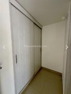 Casa de 5 alcobas en venta en Condominio Campestre El Peñon, Girardot, 500 m² · foto 3 de 20