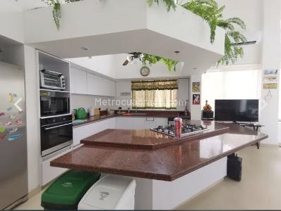 Casa de 5 alcobas en venta en Condominio Campestre El Peñon, Girardot, 200 m² · foto 16 de 20