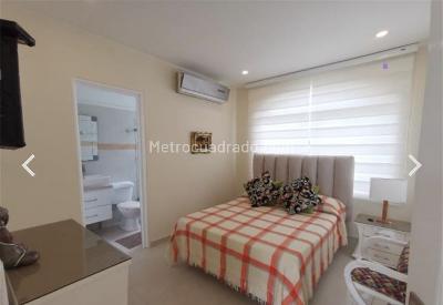 Casa de 5 alcobas en venta en Condominio Campestre El Peñon, Girardot, 300 m² · foto 18 de 20