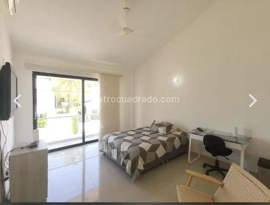 Casa de 5 alcobas en venta en Cn Campestre El Penon Sc Ii, Girardot, 240 m² · foto 19 de 20