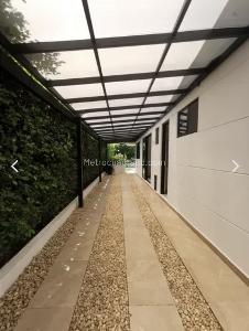 Casa de 5 alcobas en venta en Cn Campestre El Penon Sc Ii, Girardot, 240 m² · foto 9 de 20