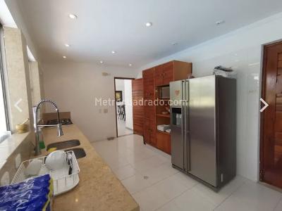 Casa de 4 alcobas en venta en Condominio Campestre El Peñon, Girardot, 220 m² · foto 7 de 20