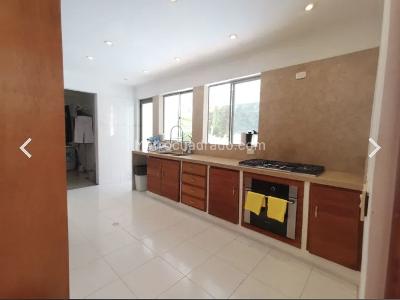 Casa de 4 alcobas en venta en Condominio Campestre El Peñon, Girardot, 220 m² · foto 9 de 20