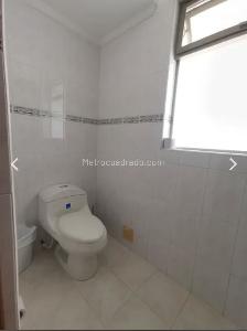 Casa de 4 alcobas en venta en Condominio Campestre El Peñon, Girardot, 220 m² · foto 10 de 20