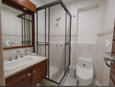 Casa de 4 alcobas en venta en Condominio Campestre El Peñon, Girardot, 220 m² · foto 16 de 20
