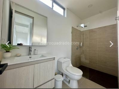 Casa de 4 alcobas en venta en Condominio Ibzago El Peñon Cerca Al Condominio Cam, Girardot, 140 m² · foto 11 de 20