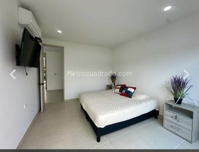 Casa de 4 alcobas en venta en Condominio Ibzago El Peñon Cerca Al Condominio Cam, Girardot, 140 m² · foto 12 de 20