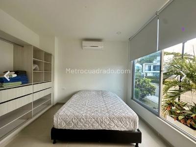 Casa de 4 alcobas en venta en Condominio Ibzago El Peñon Cerca Al Condominio Cam, Girardot, 140 m² · foto 15 de 20