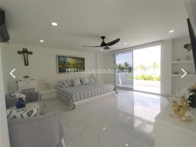 Casa de 5 alcobas en venta en Condominio Campestre El Peñon, Girardot, 400 m² · foto 4 de 20