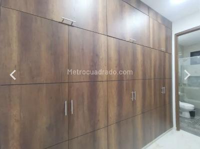 Casa de 5 alcobas en venta en Condominio Campestre El Peñon, Girardot, 280 m² · foto 5 de 20