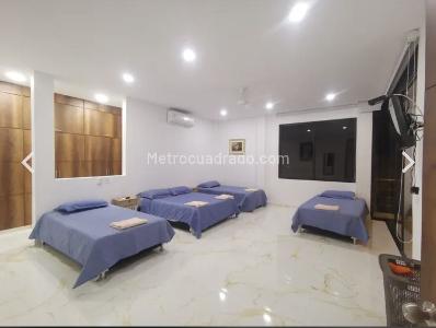 Casa de 5 alcobas en venta en Condominio Campestre El Peñon, Girardot, 280 m² · foto 6 de 20