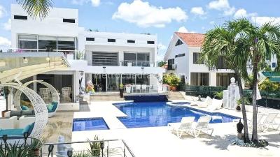 Casa de 5 alcobas en venta en Condominio Campestre El Peñon, Girardot, 400 m² · foto 19 de 20