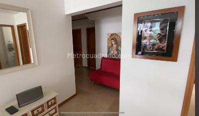 Apartamento de 3 alcobas en venta en Condominio Campestre El Peñon, Girardot, 132 m² · foto 11 de 20