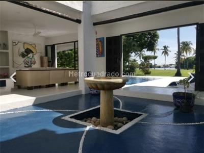 Casa de 5 alcobas en venta en Condominio Campestre El Peñon, Girardot, 300 m² · foto 11 de 16