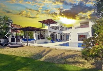 Casa de 5 alcobas en venta en Condominio Campestre El Peñon, Girardot, 300 m² · foto 16 de 16