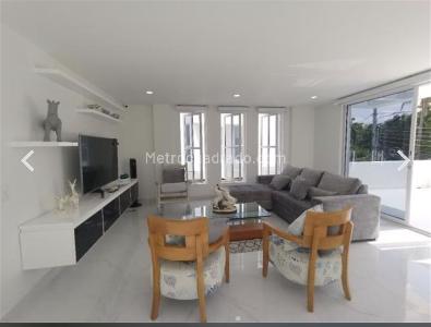Casa de 5 alcobas en venta en Condominio Campestre El Peñon, Girardot, 400 m² · foto 10 de 19