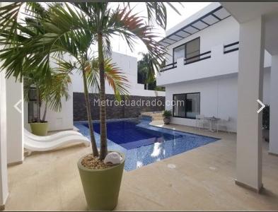 Casa de 5 alcobas en venta en Condomio Campestre El Peñon, Girardot · foto 6 de 20