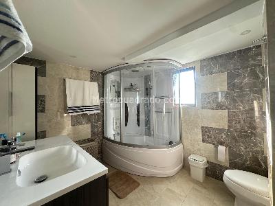 Casa de 5 alcobas en venta en Condominio Campestre El Peñón, Girardot, 800 m² · foto 19 de 20