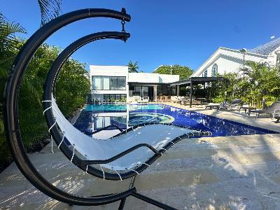 Casa de 5 alcobas en venta en Condominio Campestre El Peñon, Girardot, 400 m² · foto 3 de 15