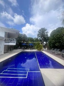 Casa de 5 alcobas en venta en Condominio Campestre El Peñon, Girardot, 400 m² · foto 7 de 20