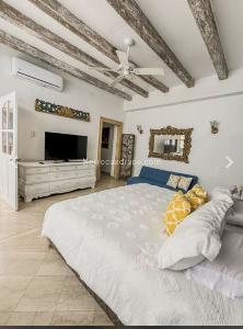 Casa de 5 alcobas en venta en El Centro, Cartagena, 190 m² · foto 10 de 18