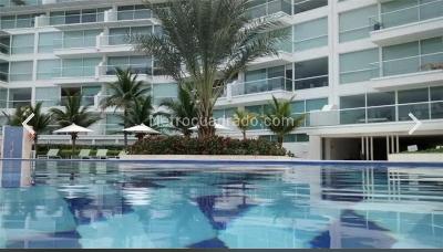 Apartamento de 2 alcobas en venta en Crespo, Cartagena, 107 m² · foto 8 de 19