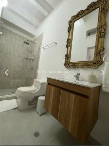 Casa de 5 alcobas en venta en San Diego, Cartagena, 190 m² · foto 5 de 14