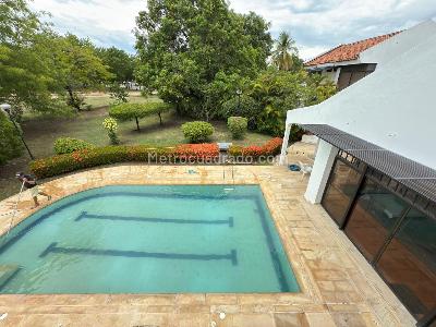 Casa de 4 alcobas en venta en Condominio Campestre El Peñon, Girardot, 647 m² · foto 6 de 11