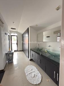Casa de 4 alcobas en venta en Condominio Campestre El Peñon, Girardot, 647 m² · foto 7 de 11