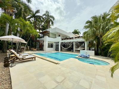 Casa de 4 alcobas en venta en Condominio Campestre El Peñon, Girardot, 295 m² · foto 8 de 11