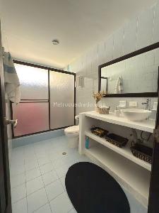 Casa de 4 alcobas en venta en Condominio Campestre El Peñon, Girardot, 500 m² · foto 3 de 15