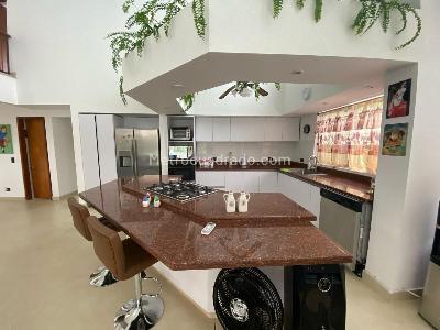 Casa de 5 alcobas en venta en Condominio Campestre El Peñon, Girardot, 560 m² · foto 11 de 11
