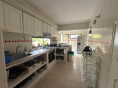 Casa de 5 alcobas en venta en Condominio Campestre El Peñon, Girardot, 320 m² · foto 6 de 15