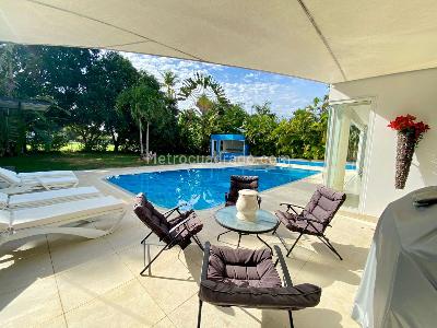 Casa de 4 alcobas en venta en Condominio Campestre El Peñon, Girardot, 500 m² · foto 2 de 10