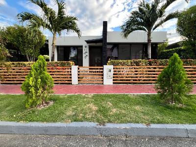 Casa de 3 alcobas en venta en Tierra Linda, Girardot, 200 m² · foto 15 de 20