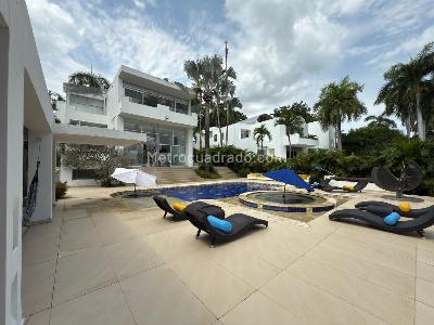 Casa de 5 alcobas en venta en Condominio Campestre El Peñon, Girardot, 700 m² · foto 19 de 20