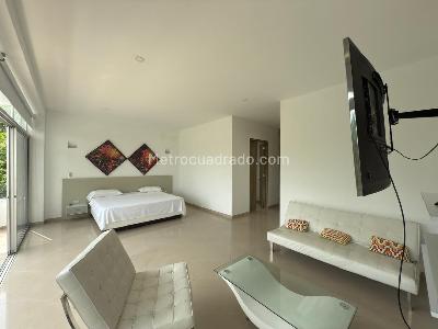 Casa de 5 alcobas en venta en Condominio Campestre El Peñon, Girardot, 700 m² · foto 3 de 20