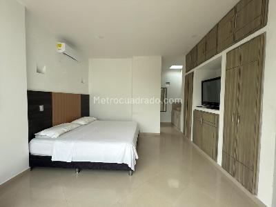Casa de 5 alcobas en venta en Condominio Campestre El Peñon, Girardot, 700 m² · foto 6 de 20