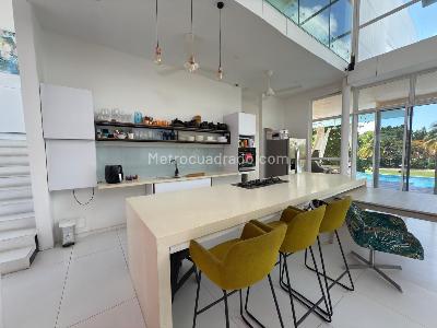 Casa de 4 alcobas en venta en Condominio Campestre El Peñón, Girardot, 150 m² · foto 4 de 14