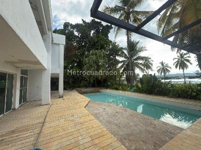 Casa de 4 alcobas en venta en Condoominio Campestre El Peñon, Girardot, 500 m² · foto 4 de 20